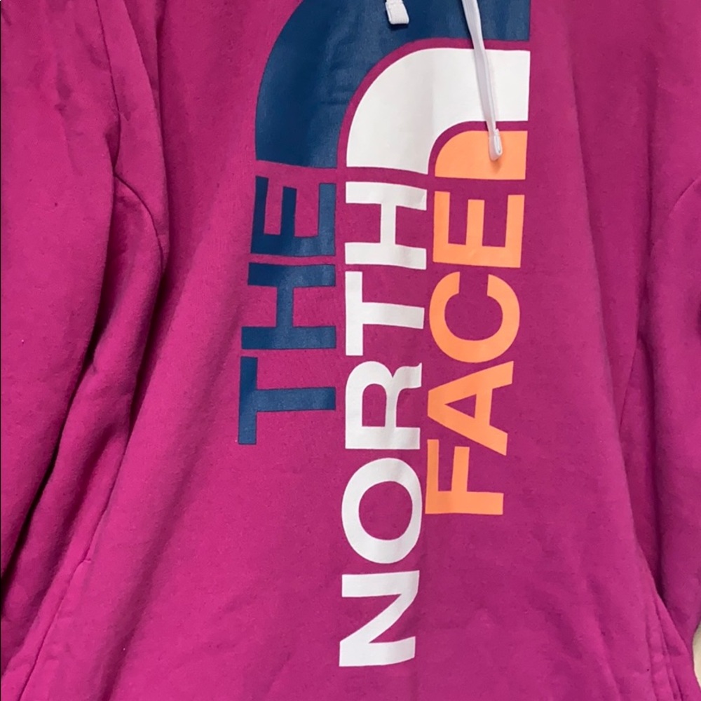 Women’s north face hoodie